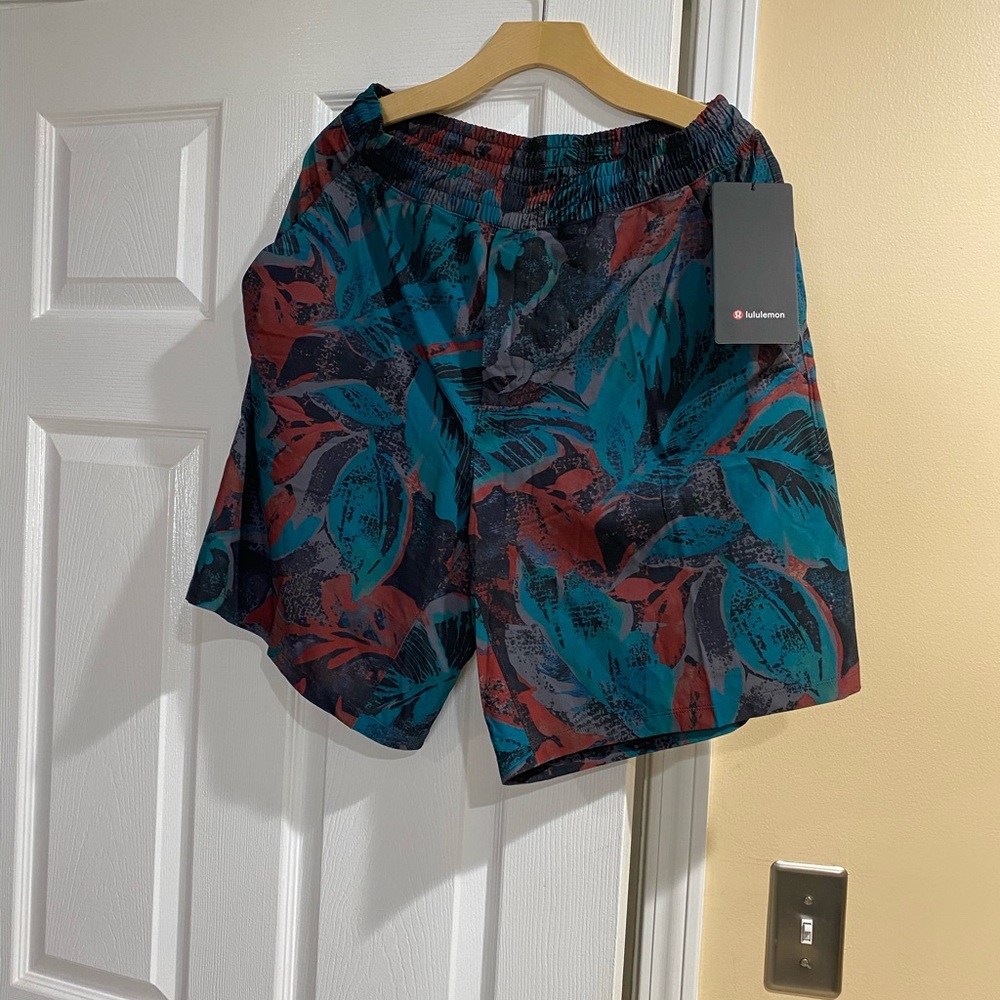 Brand new with tag size large 9 iseam